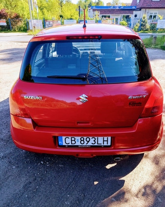 Suzuki Swift cena 13900 przebieg: 199982, rok produkcji 2007 z Bydgoszcz małe 154